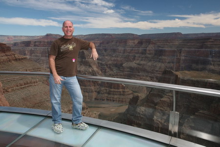 grand canyon glass bridge